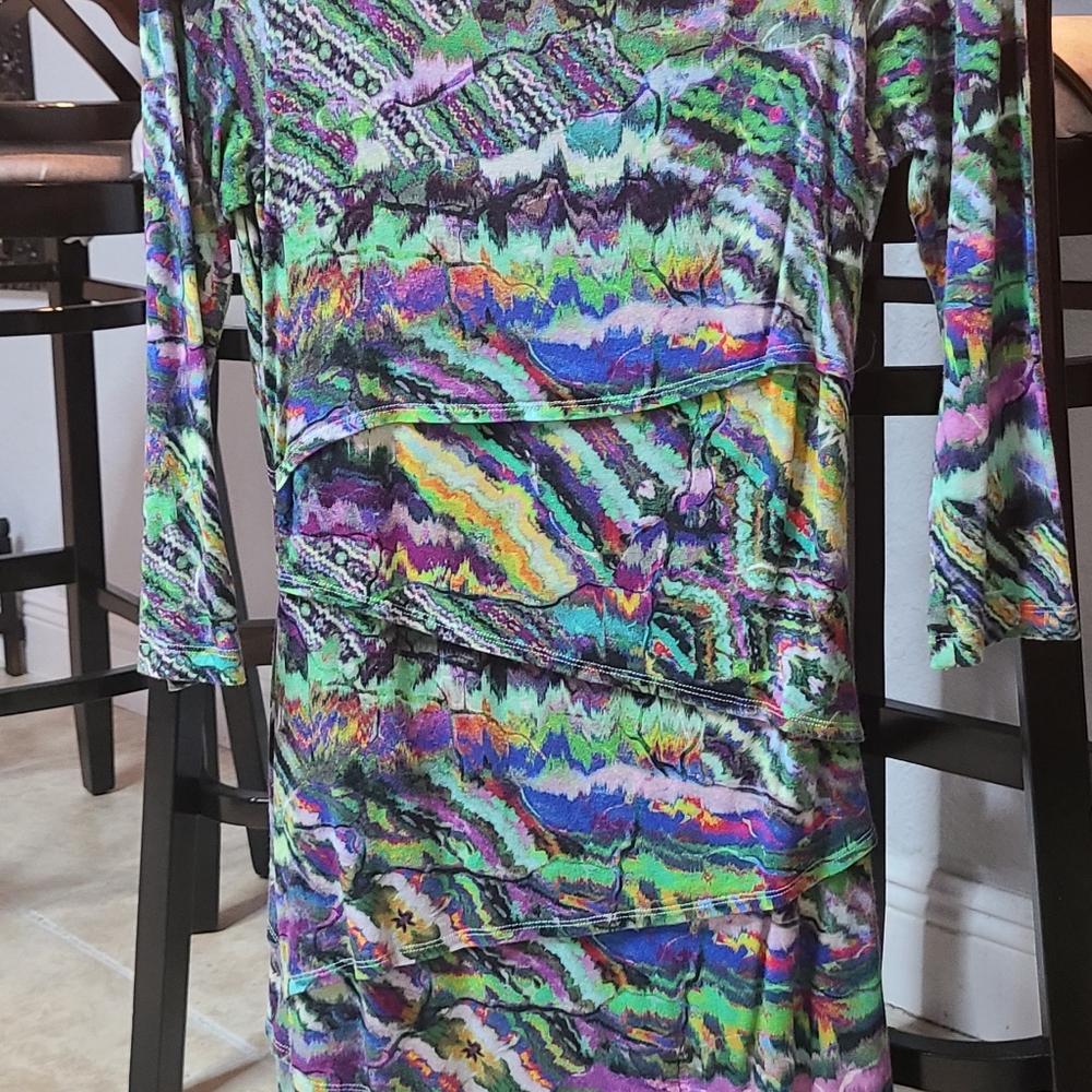 Dress - Picture 3 of 3